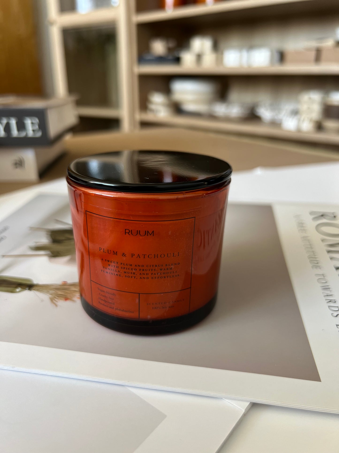 Plum & Patchouli 125g Lõhnaküünal