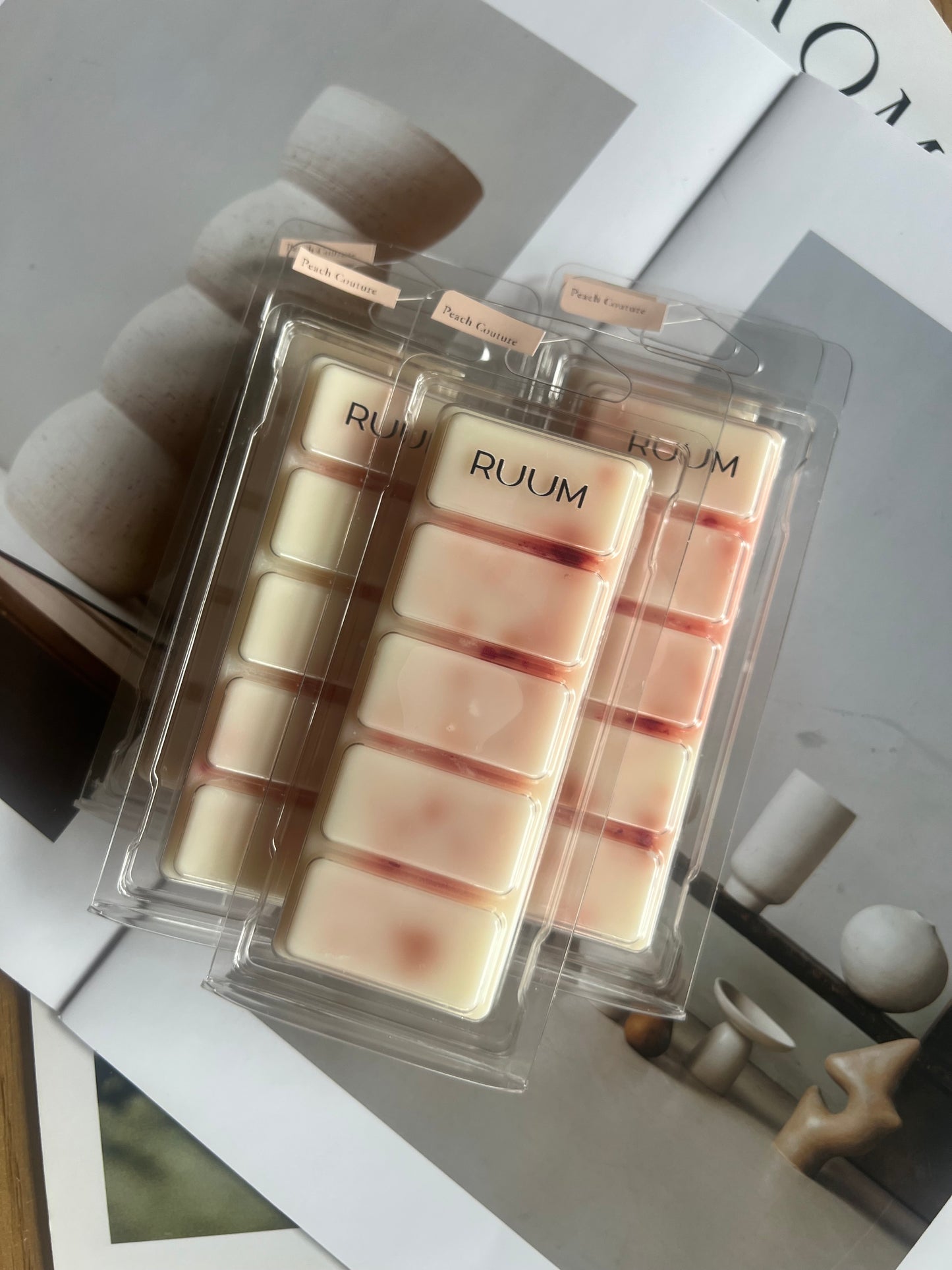 Sädelev Peach Couture aroomivahatahvel 55g