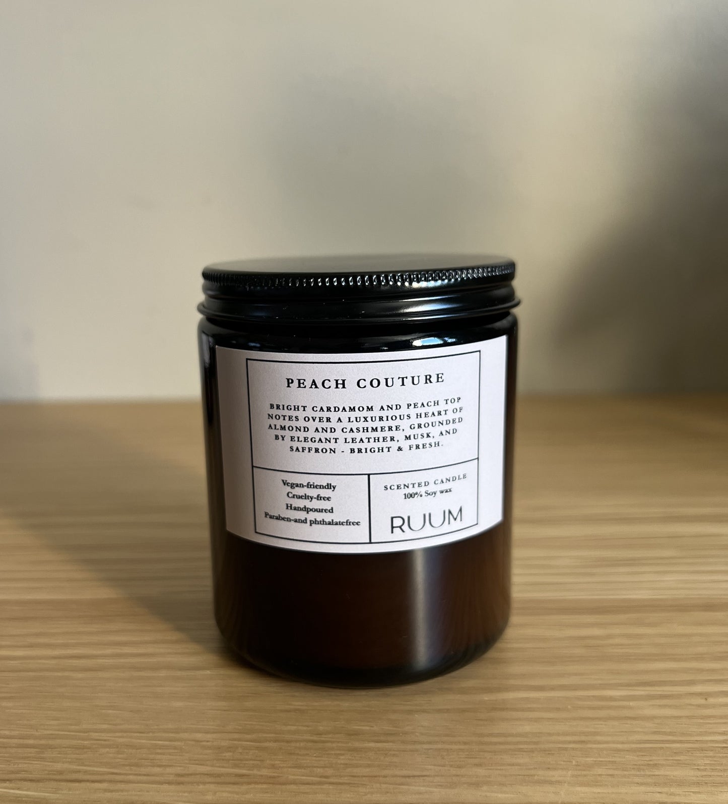 Peach Couture 200g Lõhnaküünal purgis