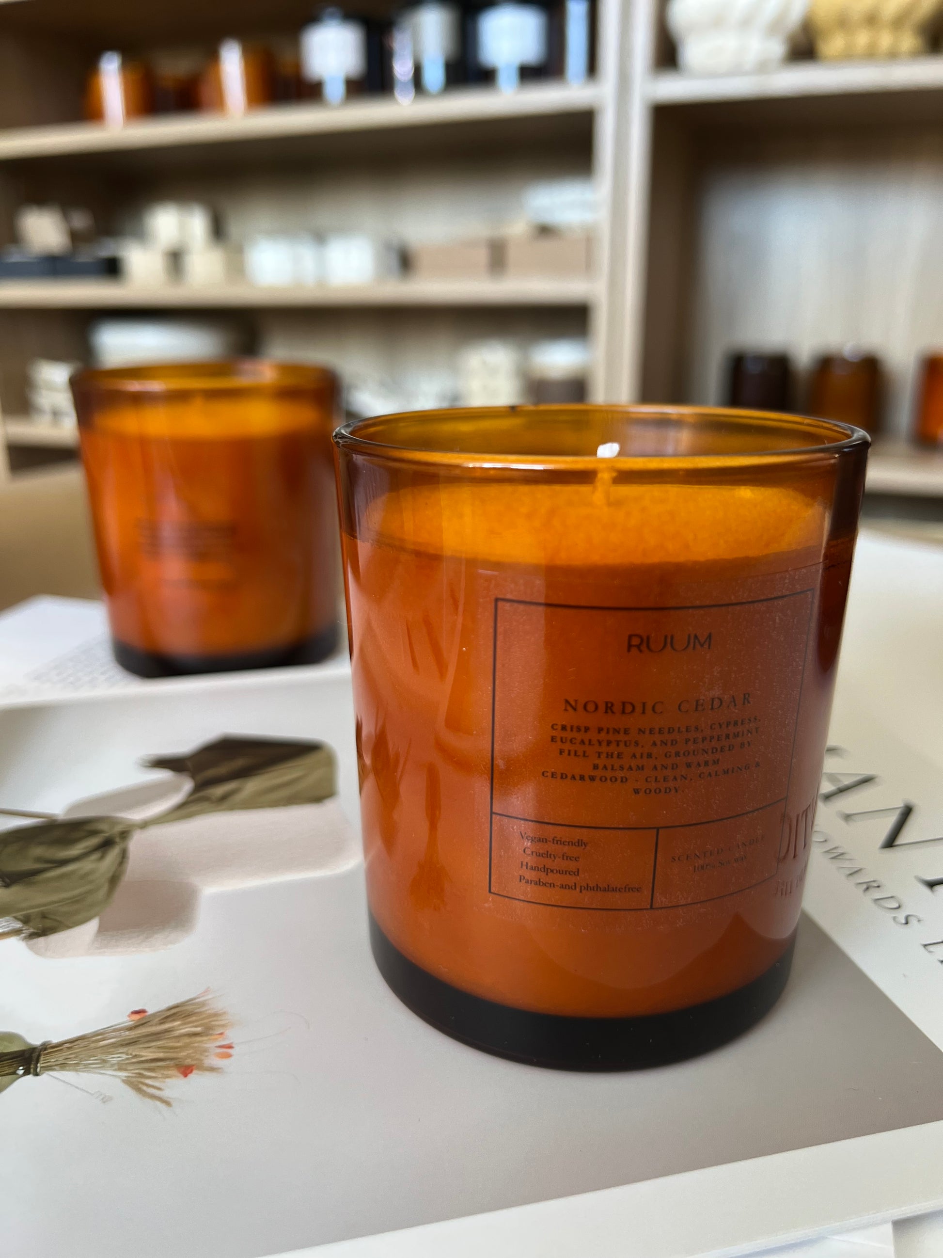 Handmade Soy Wax candle, RUUM Nordic Cedar, vegan, crueltyfree 